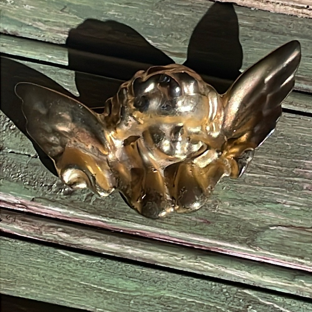 Gold Cherub brooch